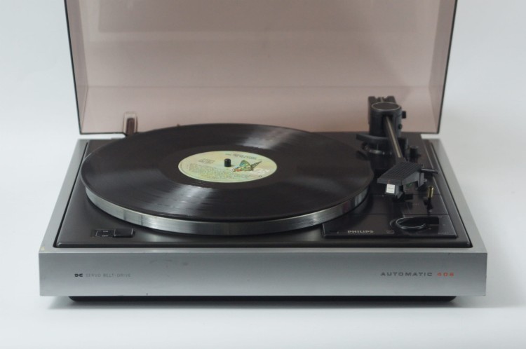GRAMOFON PHILIPS 406
