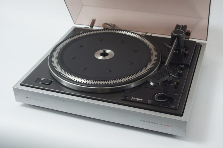 GRAMOFON PHILIPS 406