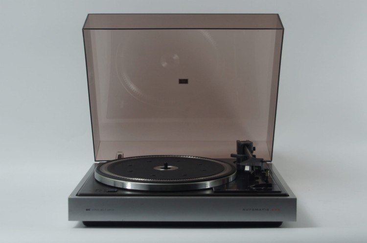 GRAMOFON PHILIPS 406