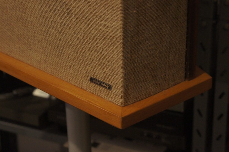 KOLUMNY BOSE 901 II + KOREKTOR