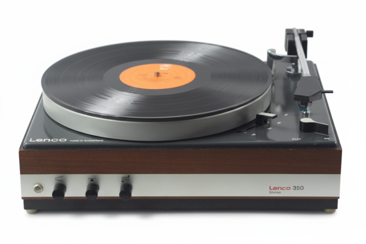 GRAMOFON LENCO 350.png