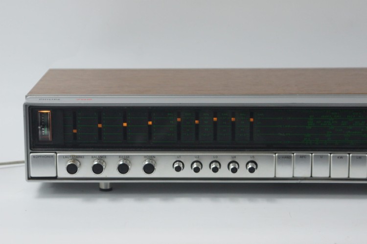 PHILIPS 702