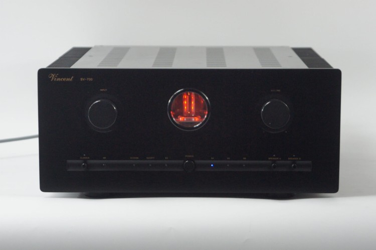 WZMACNIACZ HYBRYDOWY VINCENT SV-700