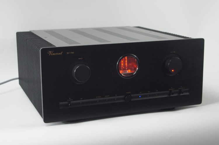 WZMACNIACZ HYBRYDOWY VINCENT SV-700