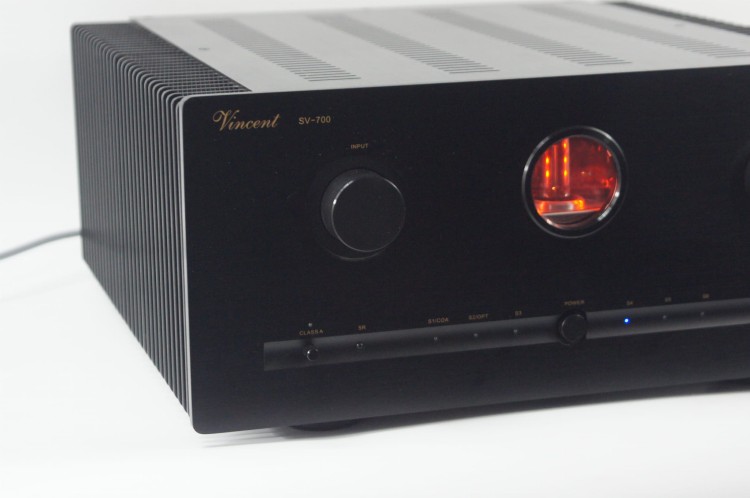 WZMACNIACZ HYBRYDOWY VINCENT SV-700