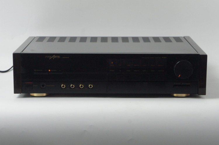 WZMACNIACZ GRUNDIG A-903