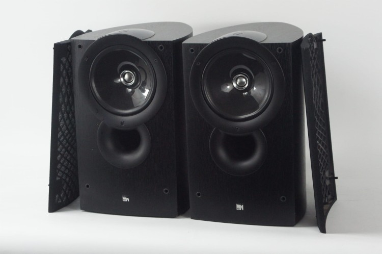 KOLUMNY KEF IQ3