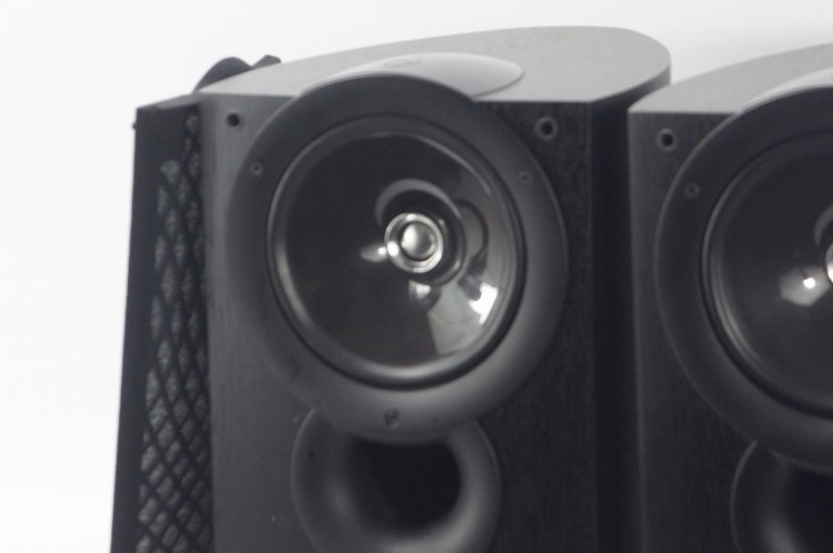 KOLUMNY KEF IQ3