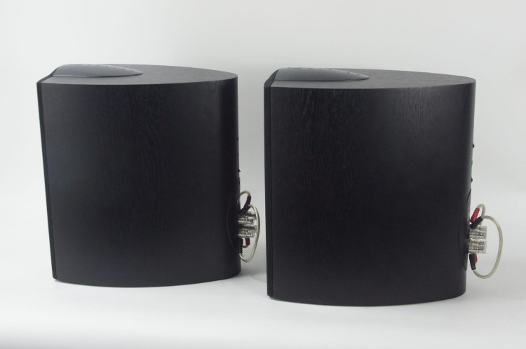 KOLUMNY KEF IQ3