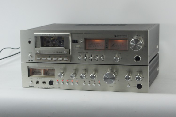 ZESTAW WZMACNIACZ SABA MI 215 + MAGNETOFON SABA CD 262