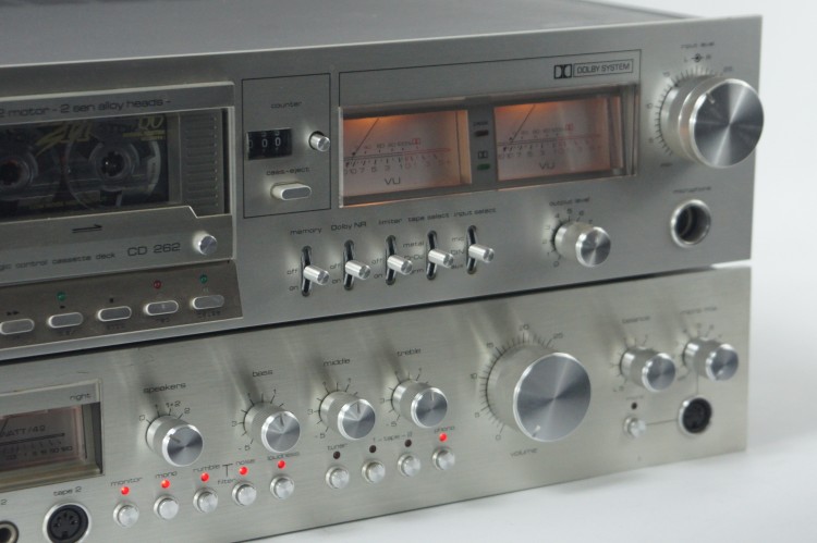 ZESTAW WZMACNIACZ SABA MI 215 + MAGNETOFON SABA CD 262