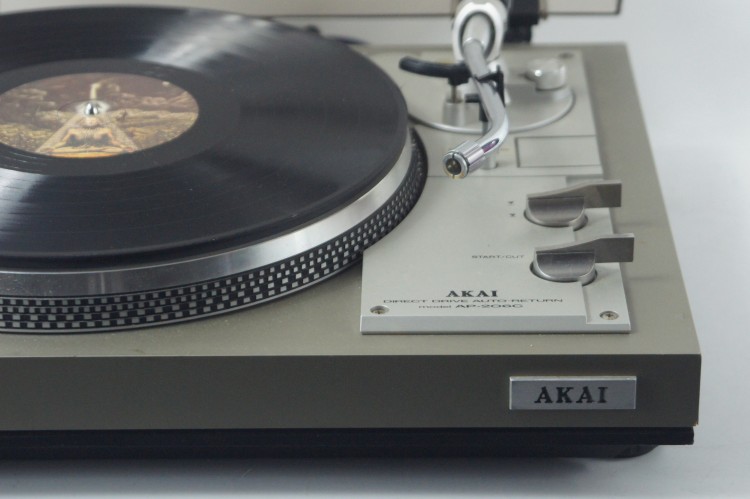 AKAI AP-206C