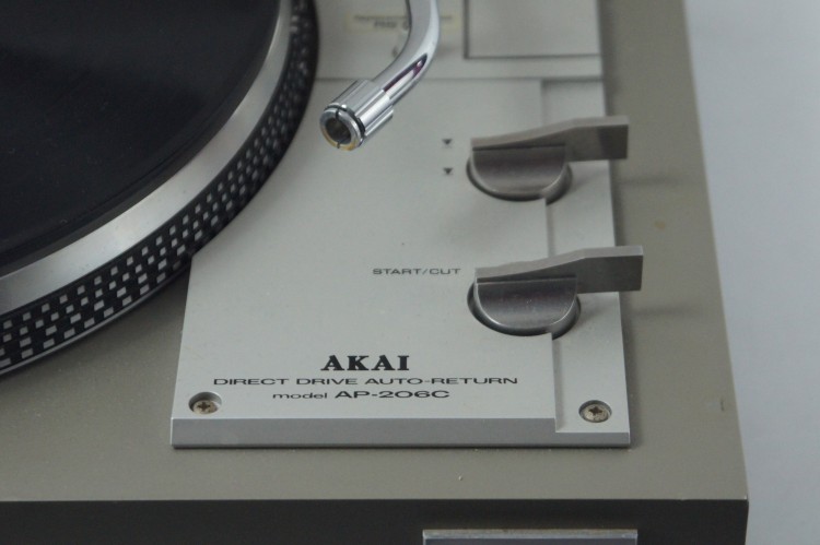 AKAI AP-206C