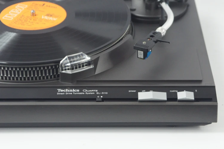 GRAMOFON TECHNICS SL-5110