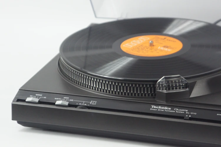 GRAMOFON TECHNICS SL-5110