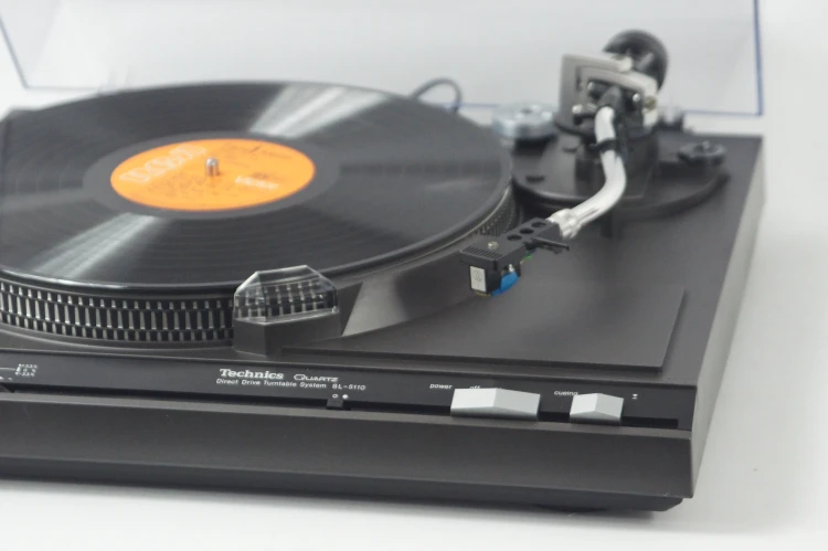GRAMOFON TECHNICS SL-5110