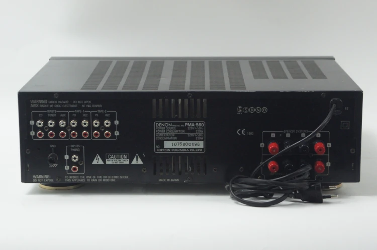 WZMACNIACZ DENON PMA-560