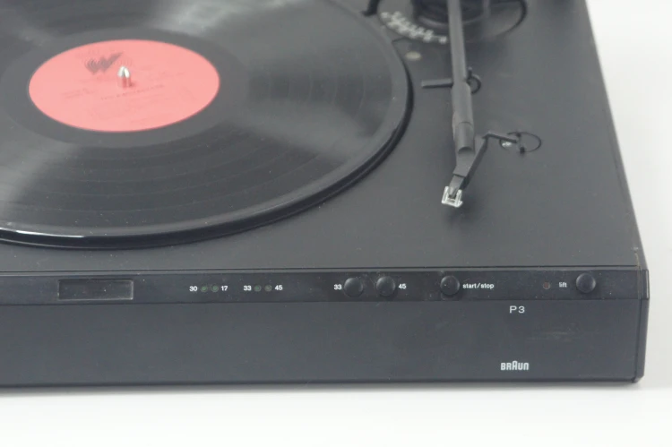GRAMOFON BRAUN ATELIER P3