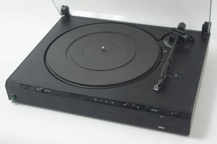GRAMOFON BRAUN ATELIER P3