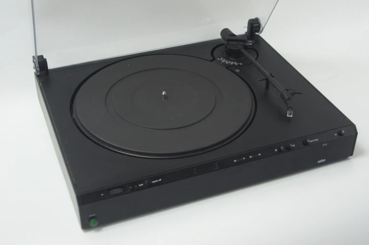 GRAMOFON BRAUN ATELIER P3
