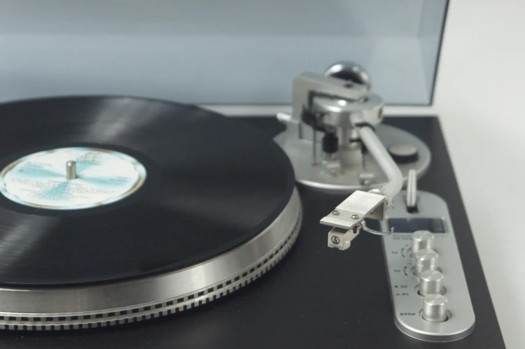 GRAMOFON ADAM GS-424 "ADAM"