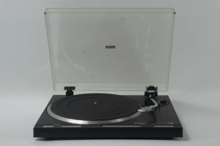 GRAMOFON PIONEER PL-300X
