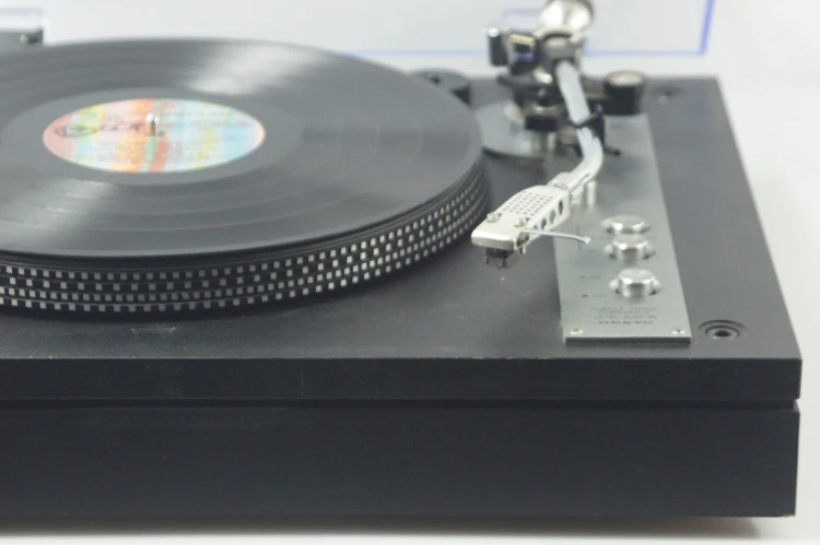 ONKYO CP-700M
