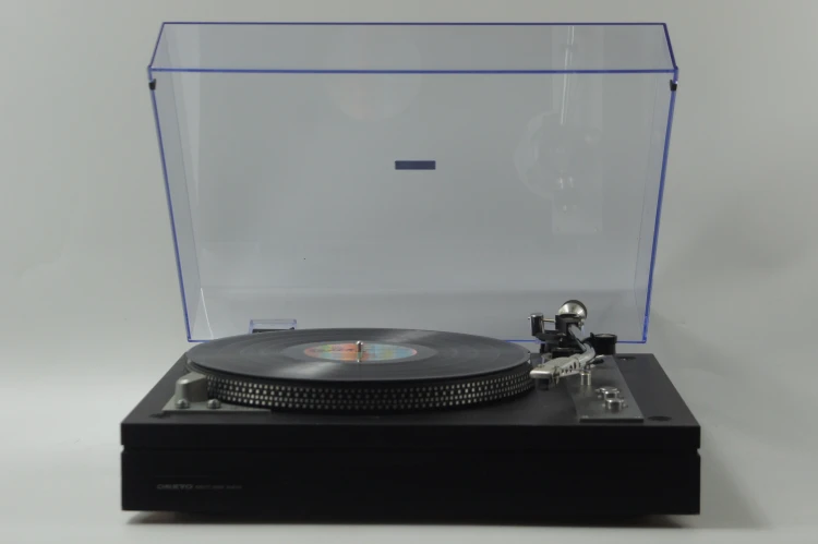 ONKYO CP-700M