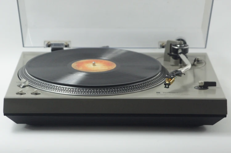 TECHNICS SL-1500