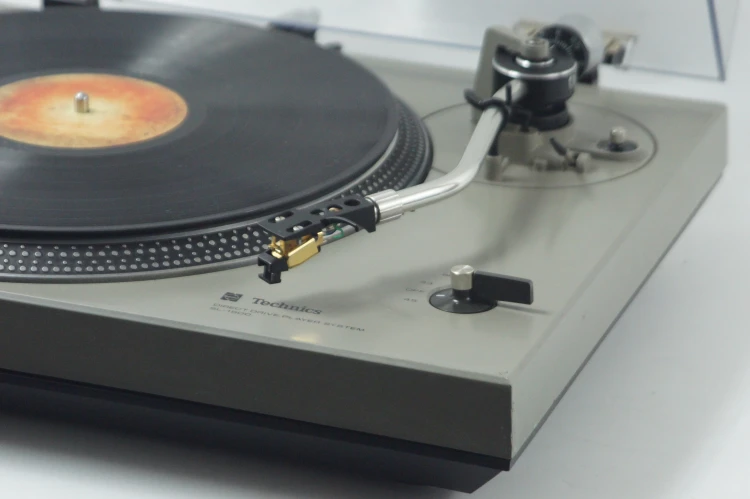 TECHNICS SL-1500