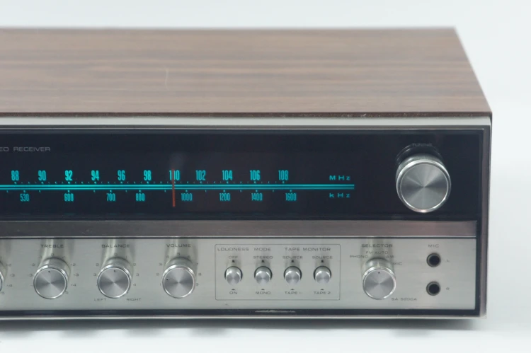 TECHNICS SA-5200