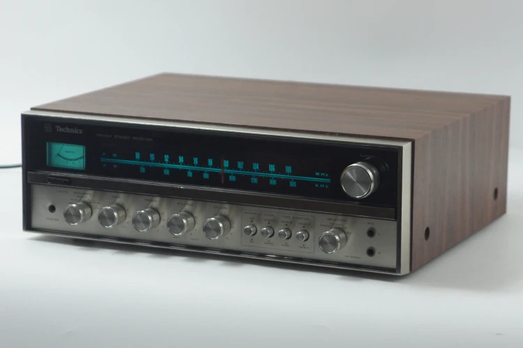 TECHNICS SA-5200
