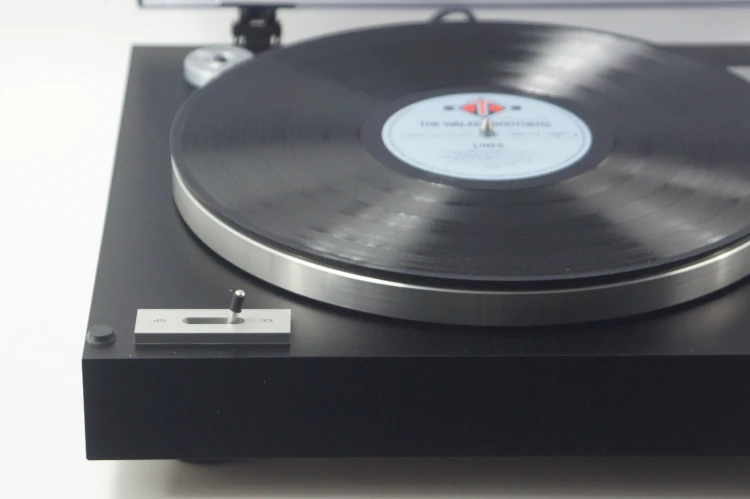 YAMAHA YP-211