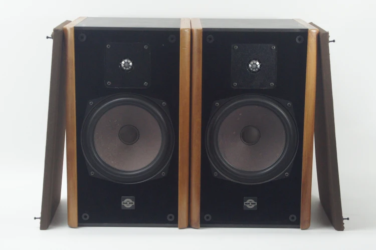 KOLUMNY MB QUART 280