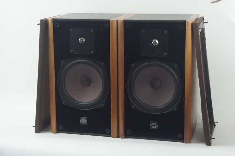 KOLUMNY MB QUART 280