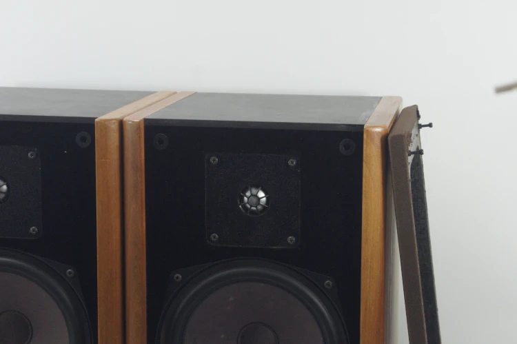 KOLUMNY MB QUART 280