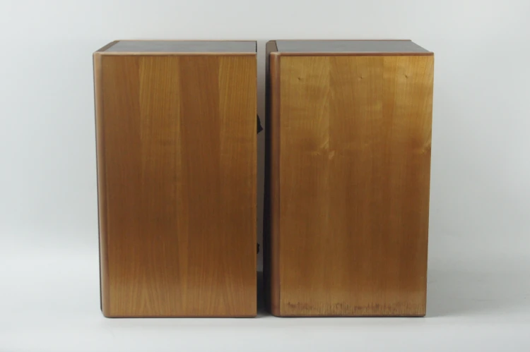 KOLUMNY MB QUART 280