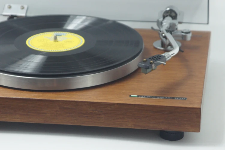 GRAMOFON SANSUI SR-222