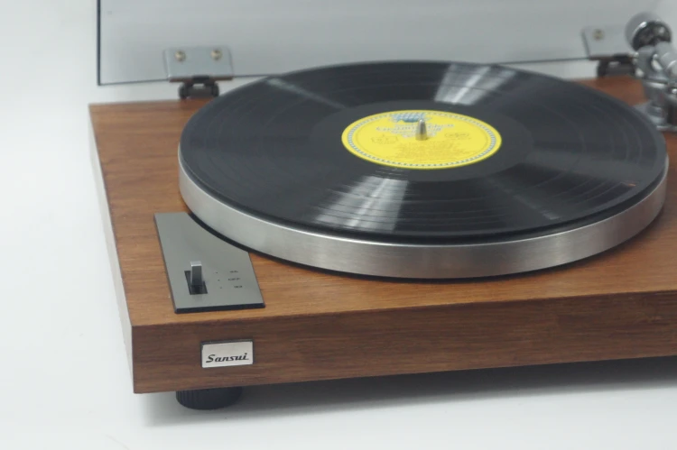 GRAMOFON SANSUI SR-222