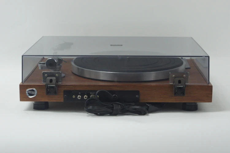 GRAMOFON SANSUI SR-222