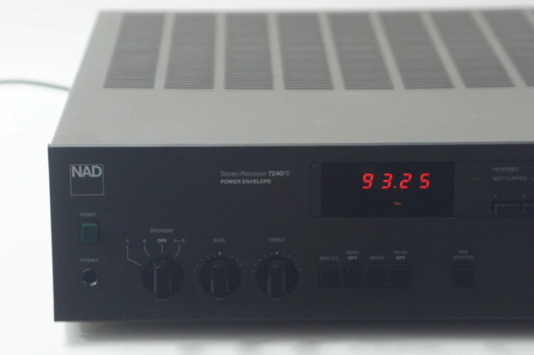 NAD 7240PE