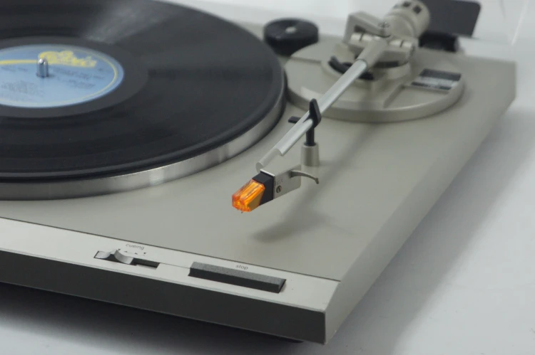 TECHNICS SL-B210