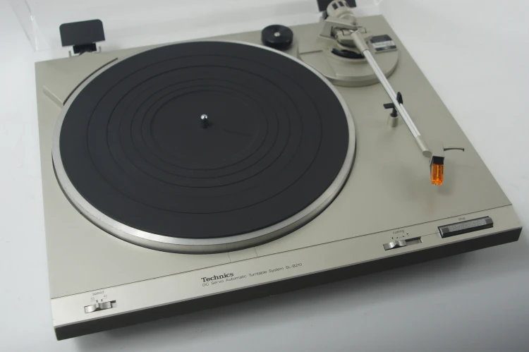 TECHNICS SL-B210