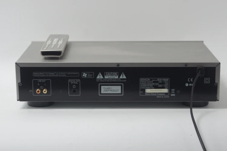 ODTWARZACZ DENON DCD-700AE