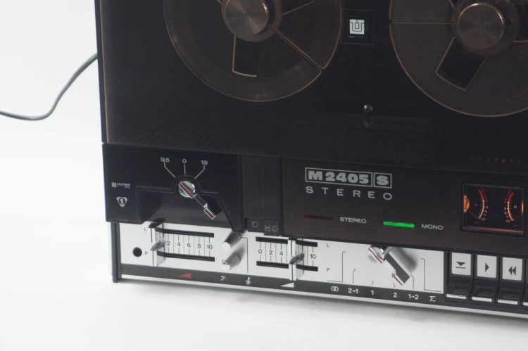 MAGNETOFON UNITRA ZRK M2405S