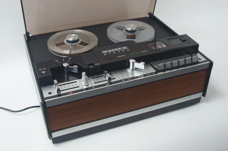MAGNETOFON UNITRA ZRK M2405S