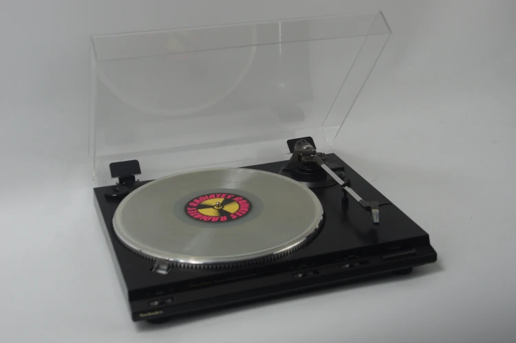 GRAMOFON TECHNICS SL-DD33