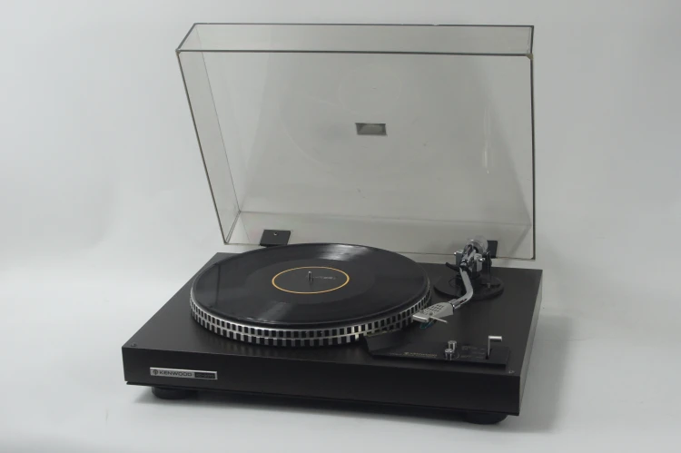 GRAMOFON KENWOOD KD-2070