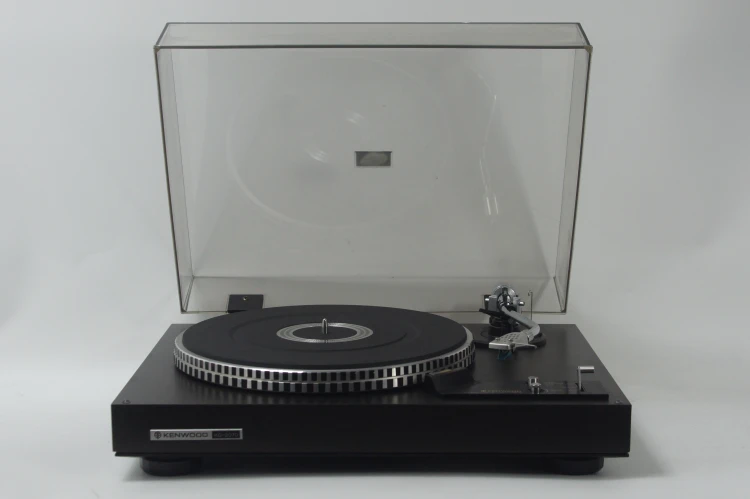 GRAMOFON KENWOOD KD-2070