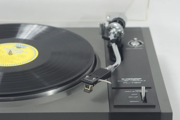 GRAMOFON PIONEER PL-112D